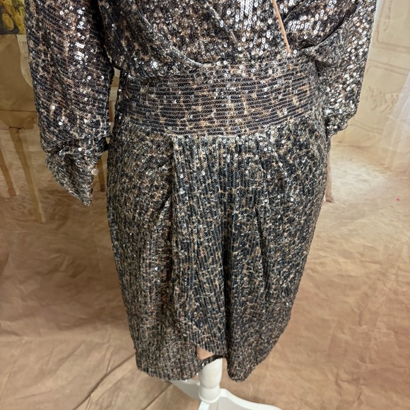 NEW ONE33 Social Leopard Print Draped Mini Sequin dress - Picture 7 of 12
